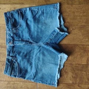 Seven 7 size 10 blue jean shorts